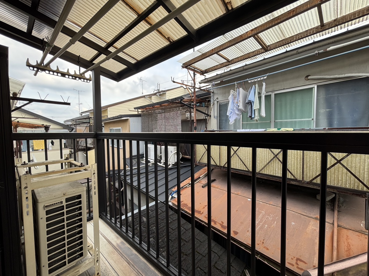 大宮西野山町貸家 ベランダ