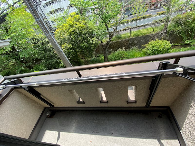 北白川久保田町貸家 ベランダ
