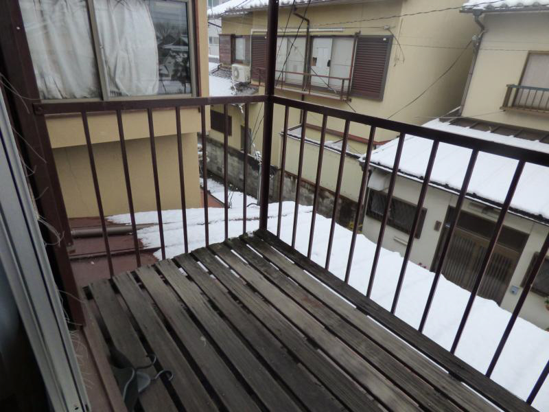 近藤様修学院高部町貸家 ベランダ