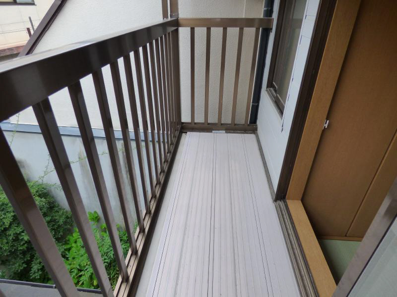紫野下築山町貸家 ベランダ