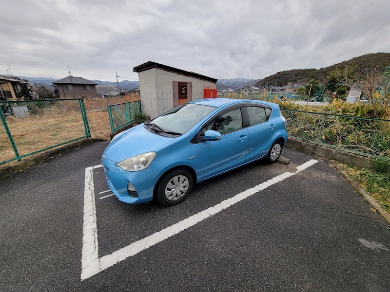 HATA TERRACE 駐車場