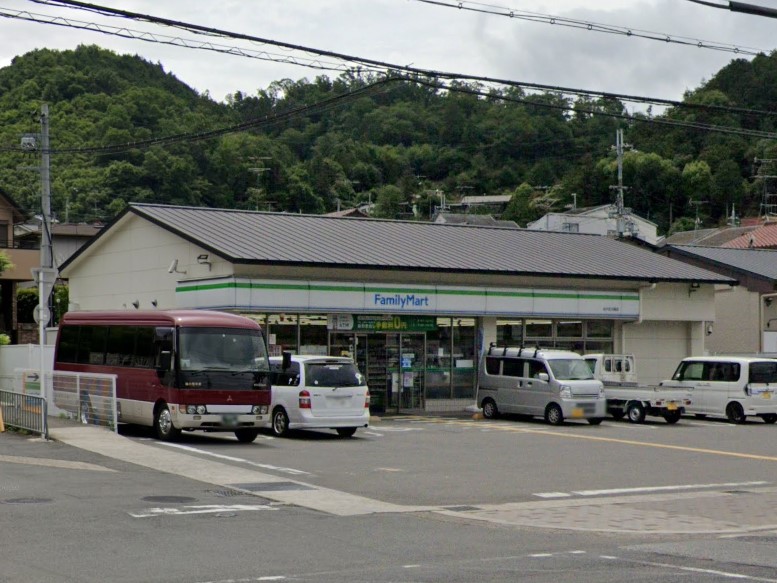 HATA TERRACE コンビニ