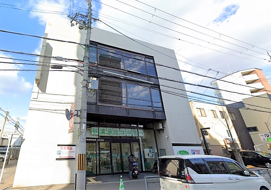 中京区壬生森町貸家 銀行