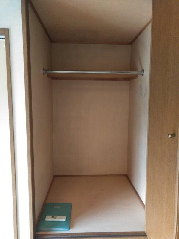 クリスタルハイツ 収納