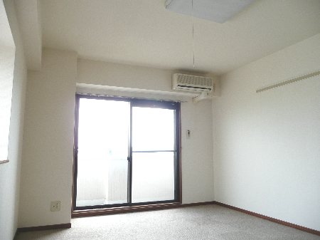 ブォンジョルノ リビング