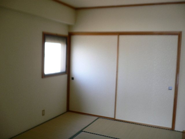 池善ビル ベッドルーム