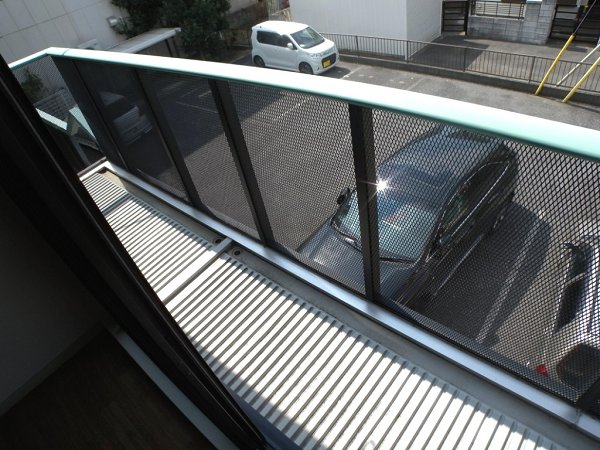 コーポビューラー【積水ハウス施工玄関キーはデジタルキー】 ベランダ