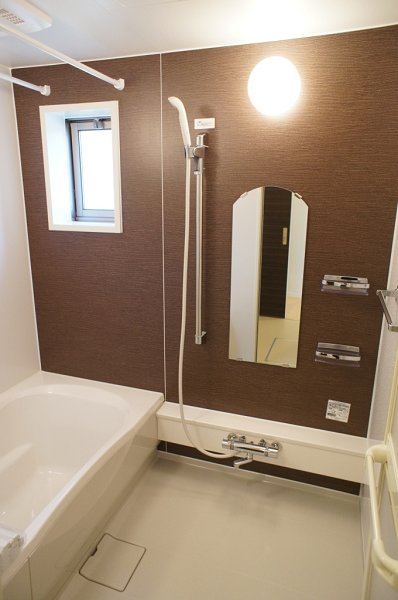 メゾン　ボヌール【積水ハウス施工１ＬＤＫシャーメゾン】 風呂画像