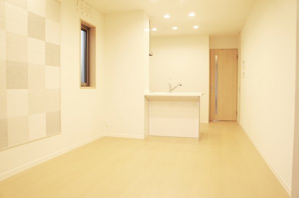 グリナージュ岸町Ⅱ【積水ハウス施工シャーメゾン】 リビング