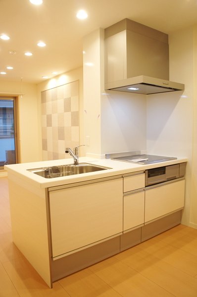 グリナージュ岸町Ⅱ【積水ハウス施工シャーメゾン】 キッチン