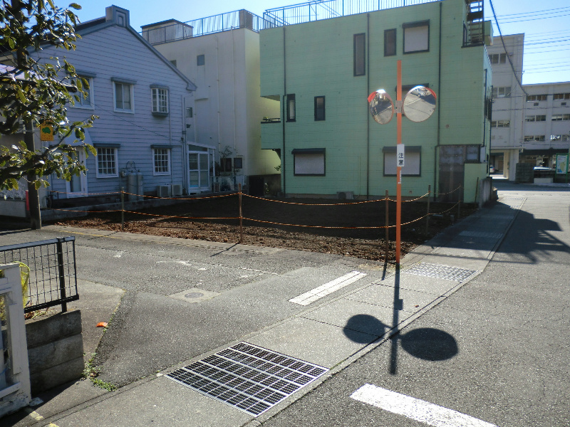 沼津市下香貫字八重 現地写真（前面道路含む現地写真）