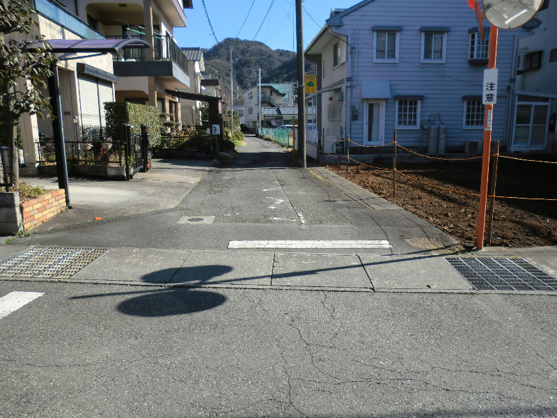 沼津市下香貫字八重 現地写真（前面道路含む現地写真）