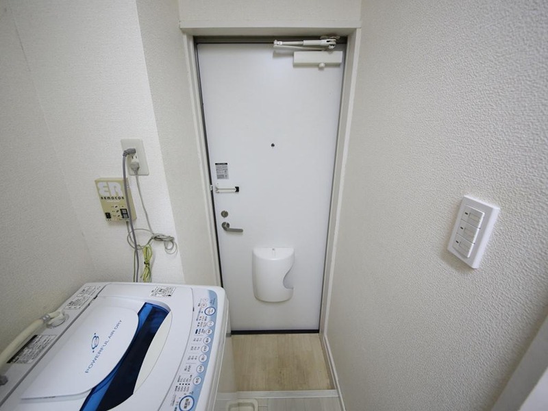 コーポマウンテンⅡ 現地写真（玄関）