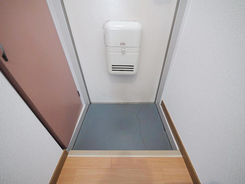 サクシード青葉 現地写真（玄関）