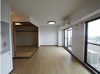 仙台八木山スカイマンション 内観写真（リビング）