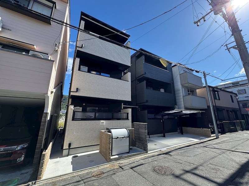 クリエオーレ南津の辺町 外観写真