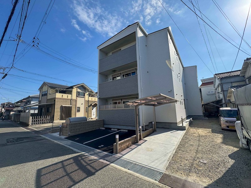 クリエオーレ初芝 外観写真