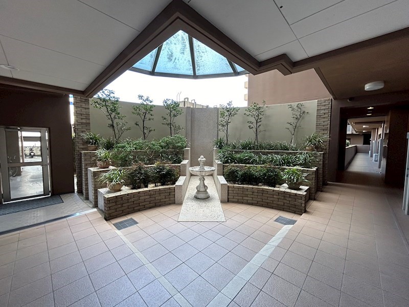 【CASA】メロディーハイム茨木パークアヴェニュー 共用部写真（ロビー）
