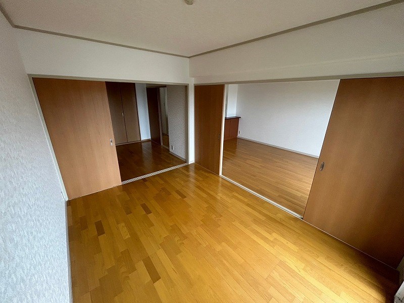 【CASA】 カルム伊丹緑ヶ丘 内観写真（リビング以外の居室）