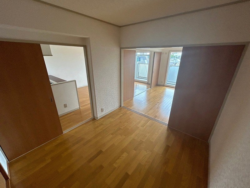 【CASA】 カルム伊丹緑ヶ丘 内観写真（リビング以外の居室）