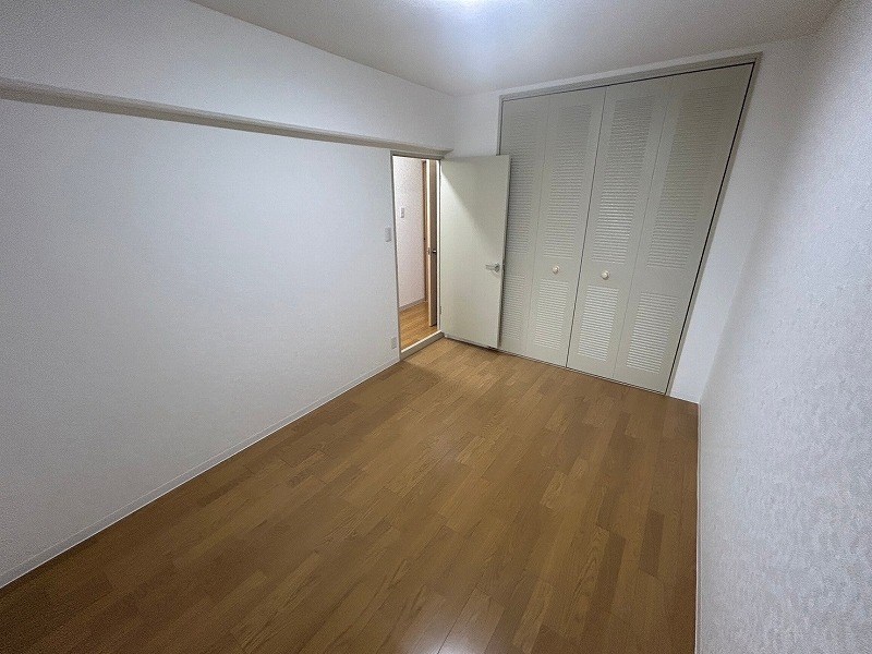 【CASA】 カルム伊丹緑ヶ丘 内観写真（リビング以外の居室）