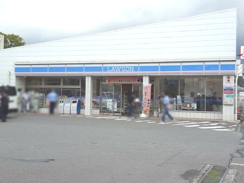 【CASA】メロディーハイム茨木パークアヴェニュー コンビニ