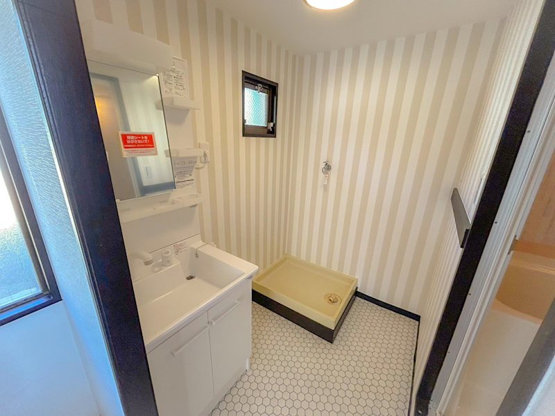 【CASA】西宮市苦楽園四番町 内観写真（洗面台・洗面所）