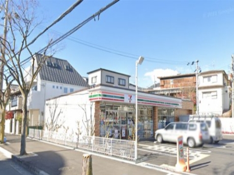 【CASA】西宮市苦楽園四番町 コンビニ