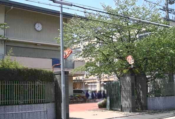 プレミスト京都西院 中学校