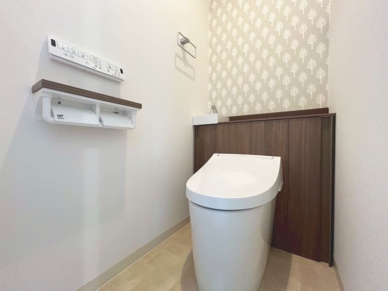 【CASA】アルティプラザ高槻 内観写真（トイレ）