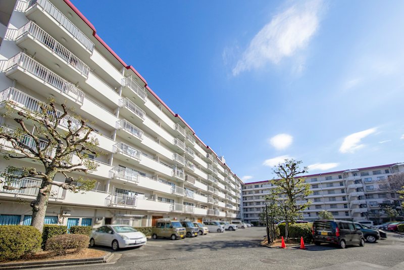 イトーピア向日マンションC棟 共用部写真（駐車場）