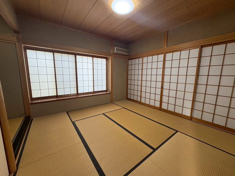 豊中市東豊中町4丁目 内観写真（リビング以外の居室）