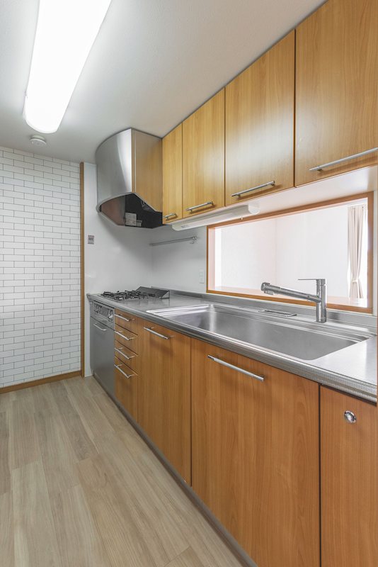 【CASA】 ジオ彩都みなみ坂6番館 内観写真（キッチン）