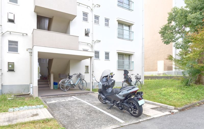 【CASA】 箕面粟生第2住宅第8号棟 現地写真