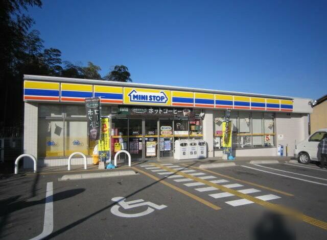 エルパーク西京・大原野 コンビニ