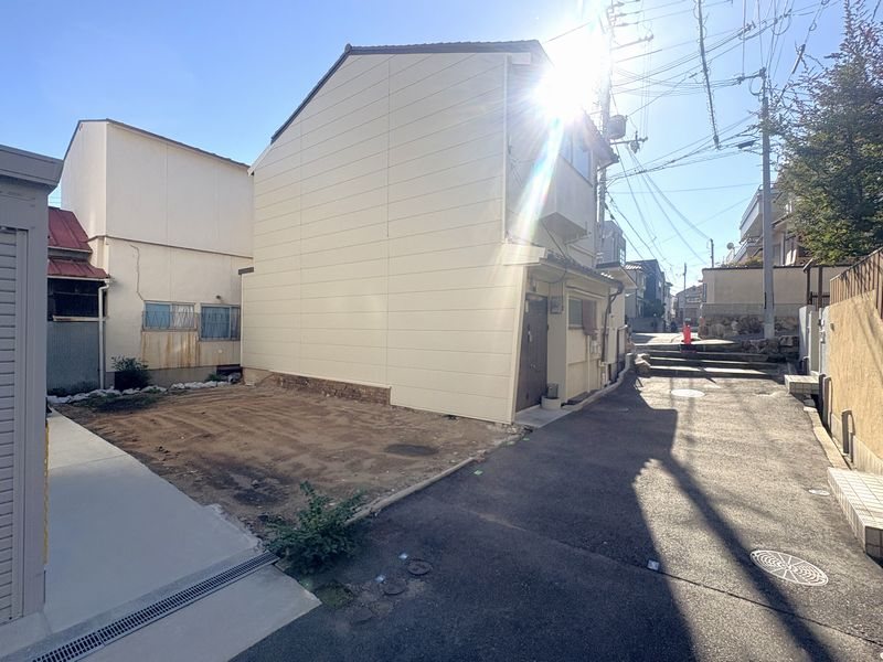 the CASA神戸市灘区畑原通5丁目 現地写真（前面道路含む現地写真）