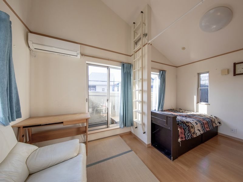 【CASA】 箕面市粟生新家2丁目 内観写真（リビング以外の居室）