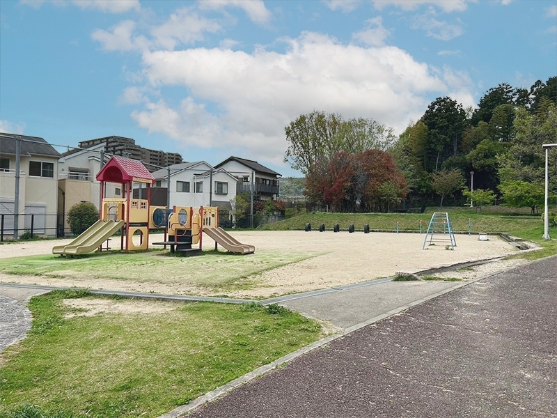 【CASA】 箕面市粟生新家2丁目 公園