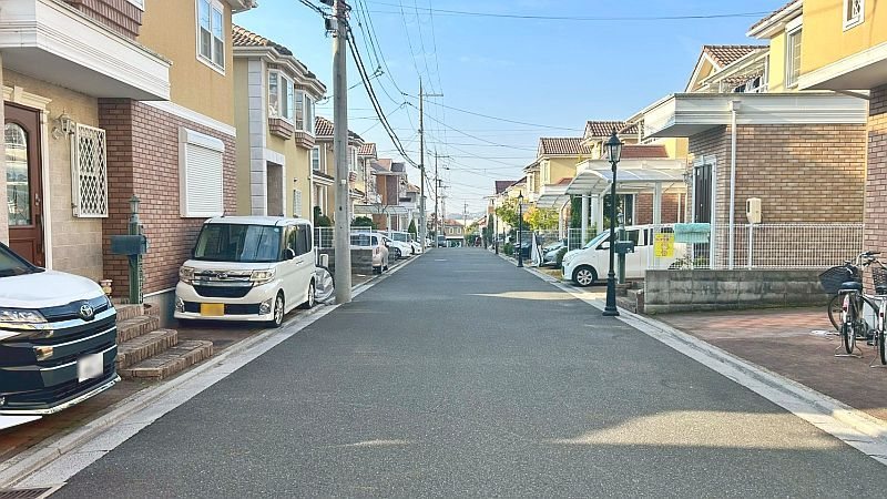 【CASA】高槻市上土室6丁目～レオタウン高槻フォーリア～ 現地写真（前面道路含む現地写真）