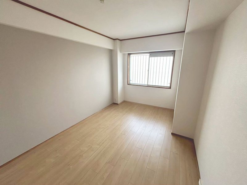桂川ハイツ5号館 内観写真（リビング以外の居室）
