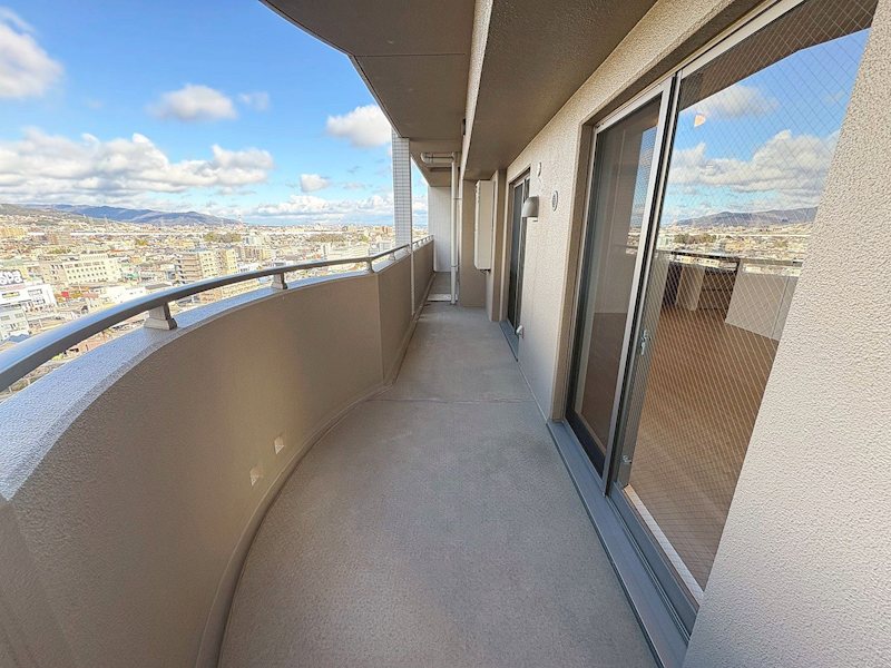 ライオンズマンション宝塚武庫川町 現地写真（バルコニー）