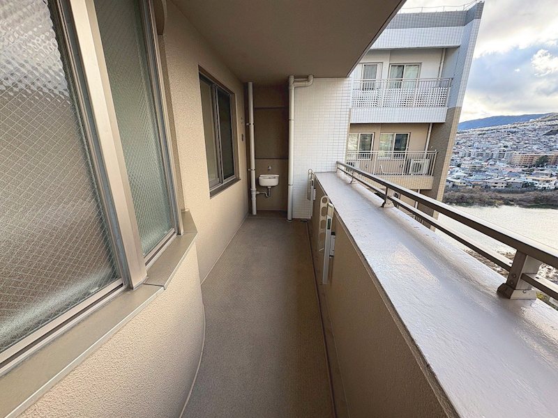 ライオンズマンション宝塚武庫川町 現地写真（バルコニー）