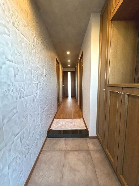 【CASA】ライオンズマンション千里丘ガーデンシティ 現地写真（玄関）