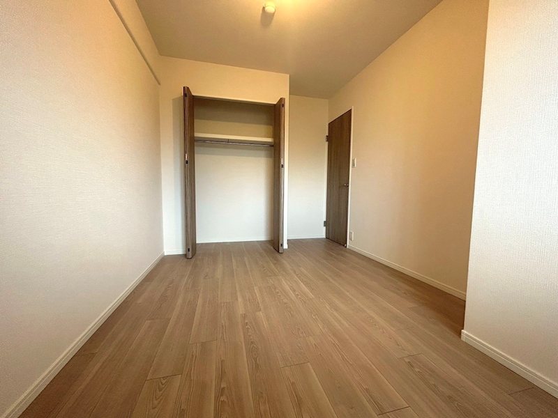 セルヴィオ2番館 内観写真（リビング以外の居室）