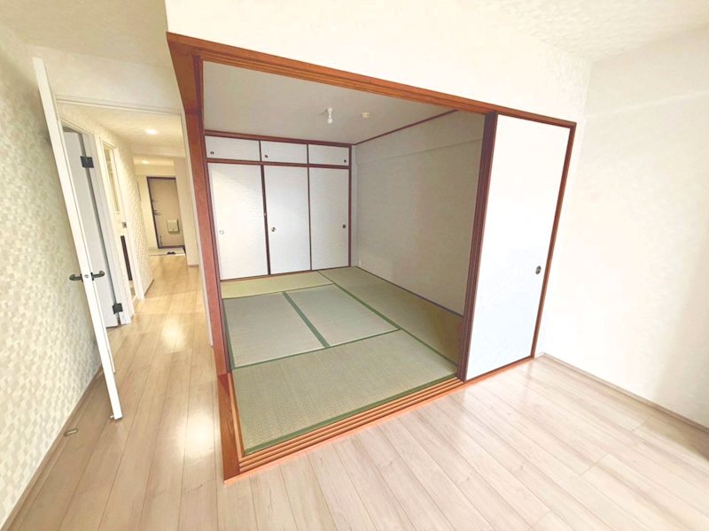 サンシティ桂坂3番館 内観写真（リビング以外の居室）