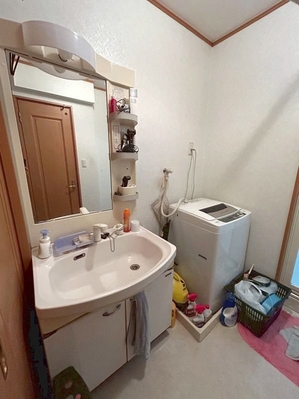 【CASA】 吹田市寿町2丁目 内観写真（洗面台・洗面所）