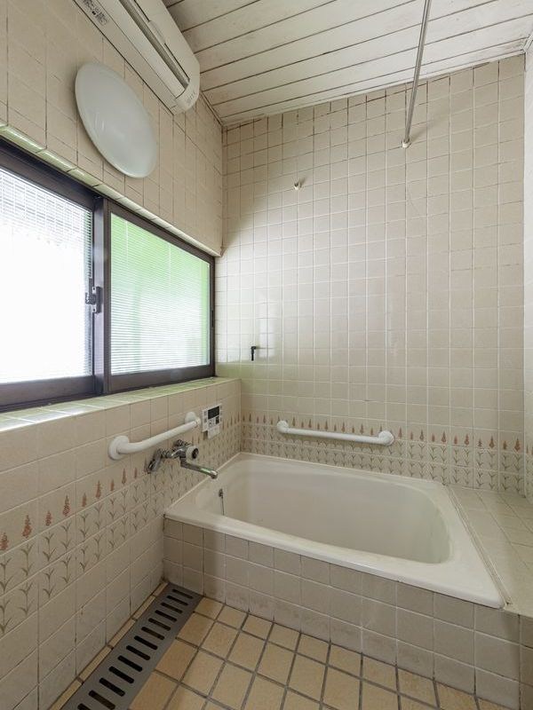 【CASA】 池田市伏尾台3丁目 内観写真（浴室）