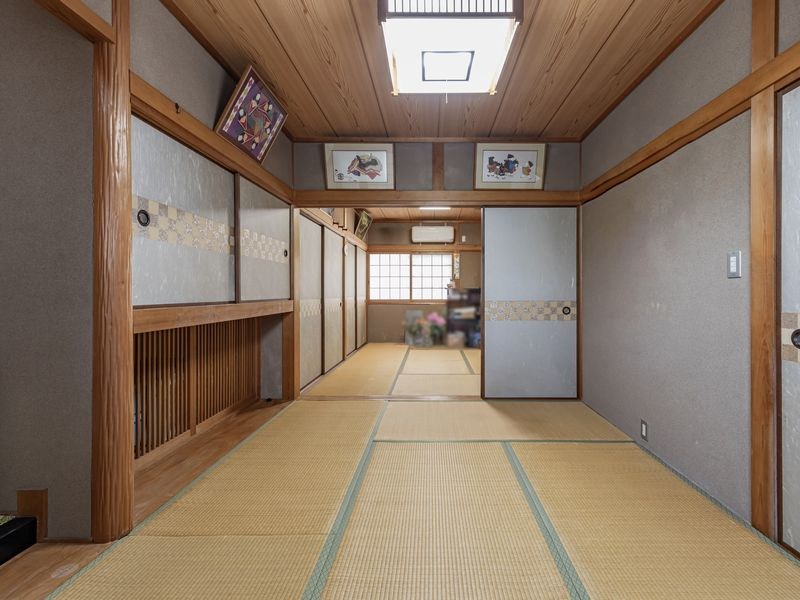 【CASA】 池田市伏尾台3丁目 内観写真（リビング以外の居室）