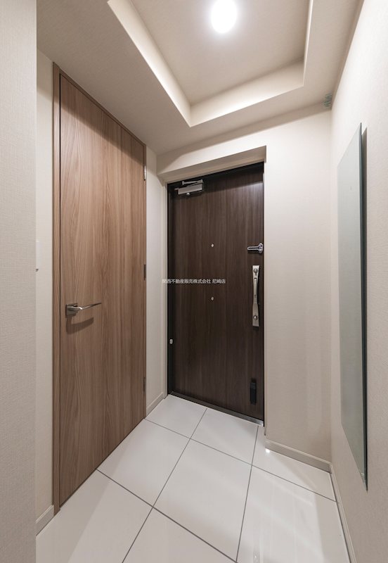 【CASAの仲介】プレサンスグラン福島 現地写真（玄関）