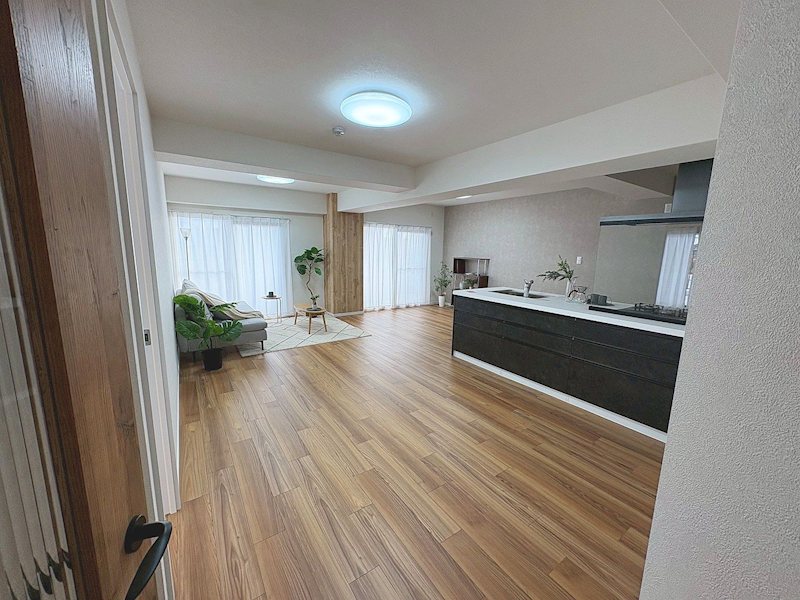 【CASA】ライオンズマンション雲雀丘花屋敷第二 内観写真（リビング）